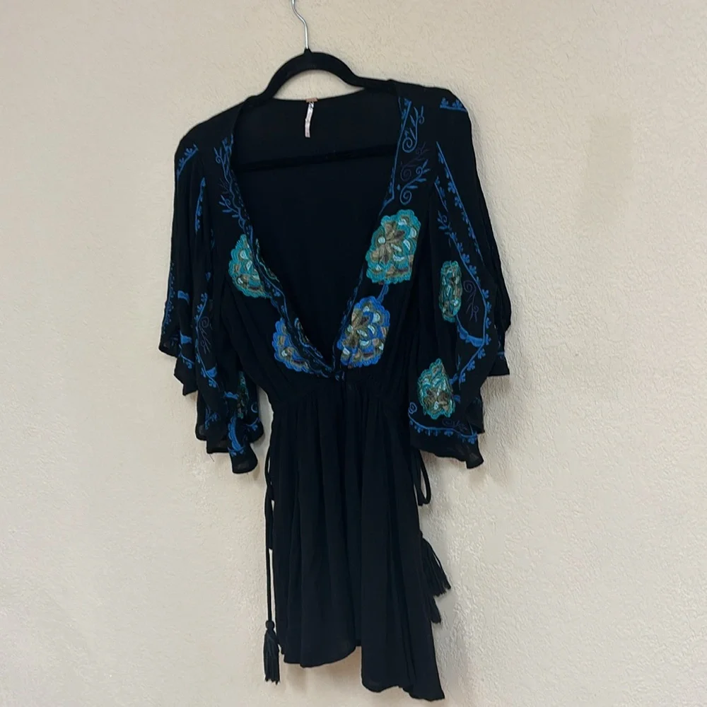 Free People womans boho Cora Embroidered Mini Dress size XS - Picture 5 of 8